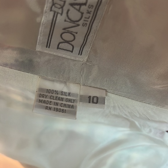 Doncaster 100% Woven Silk Jacket - Picture 5 of 7